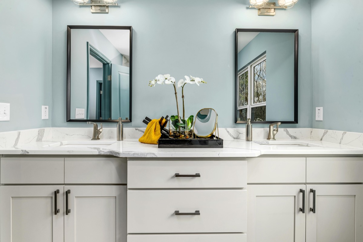 Custom bathroom vanity
