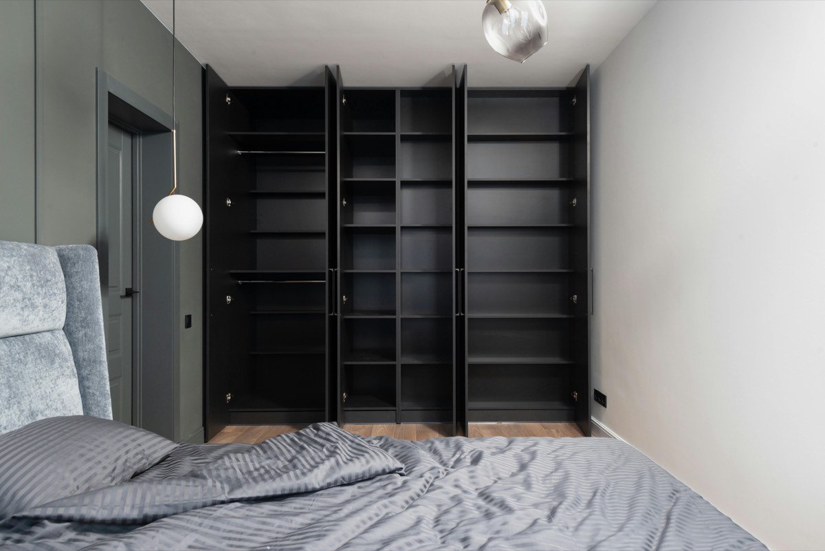 Custom built-in wardrobe